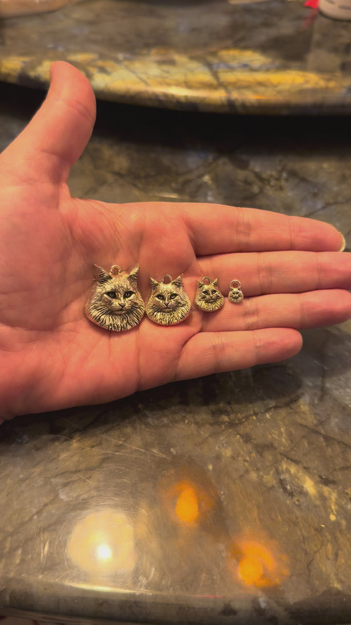 Custom Cat Sculptural Portrait Charm
